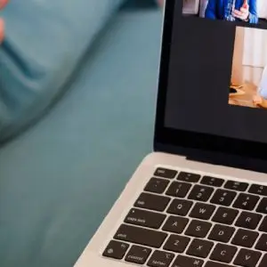 Avatares y clones de IA para emprendedores Chile
